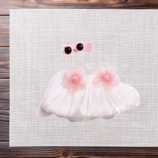 Puppenkleid mit Engelsflügeln und Haarnadel, misst 15 cm