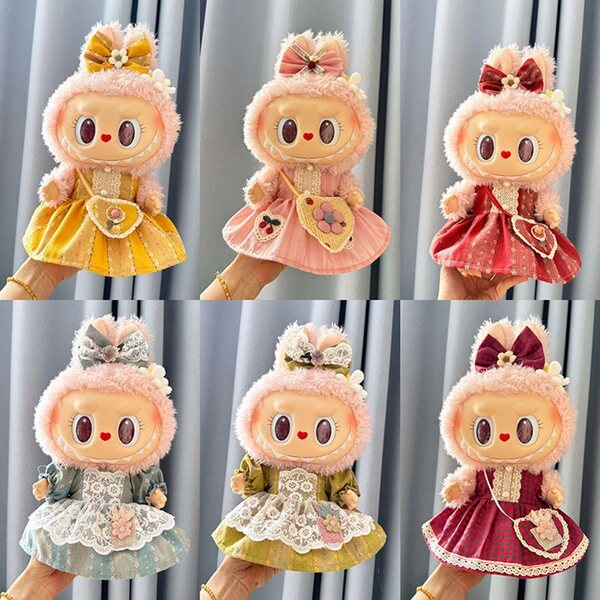 Buntes Stoffkleidungsset für 38-cm-Puppen mit Zubehör