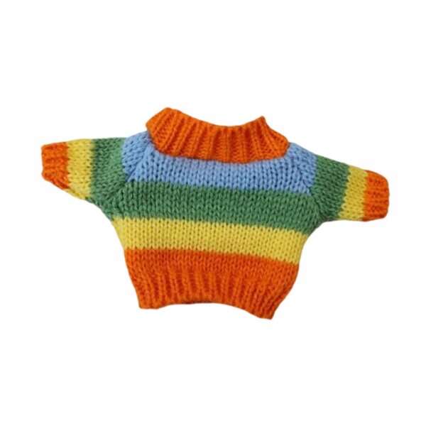 Maglione arcobaleno per una bambola da 20 cm: abiti affascinanti realizzati in materiale morbido