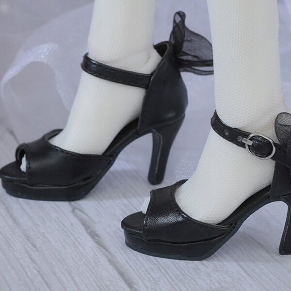 Scarpe con tacco 1/3 in pelle PU per bambole e action figure, eleganti e resistenti