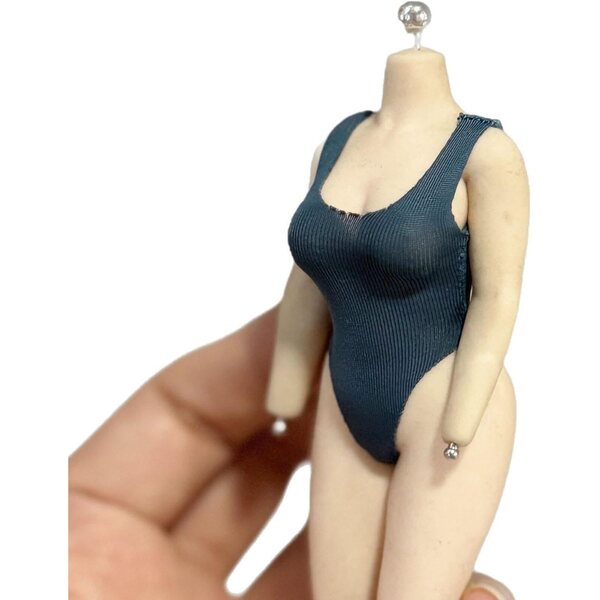 Badeanzug im Maßstab 1:12 für weibliche Actionfiguren, elastischer Stoff und klassisches blaues Design