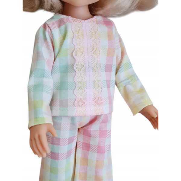 Pyjama-Set für 32-cm-Puppe aus pastellkariertem Stoff mit Spitzendetails