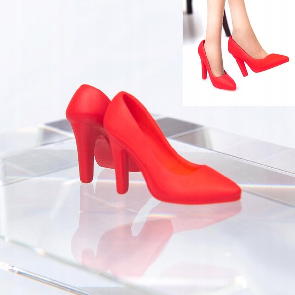 Scarpe rosse donna con tacco alto in scala 1:12 per bambole e miniature
