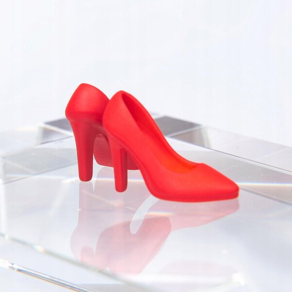 Scarpe rosse donna con tacco alto in scala 1:12 per bambole e miniature