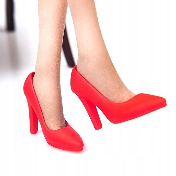 Scarpe rosse donna con tacco alto in scala 1:12 per bambole e miniature