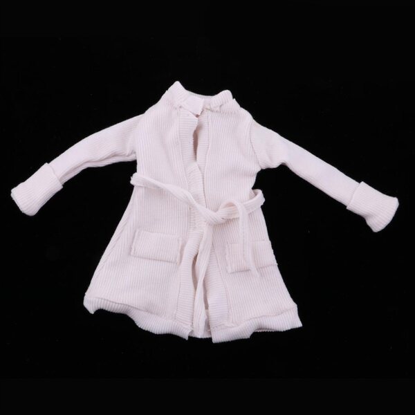 Moderno cappotto bianco con cintura per bambole da 45 cm - abbigliamento elegante