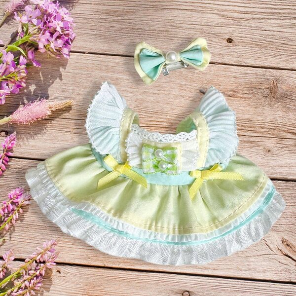 Ubranka pour poupées 15-17 cm en tissu doux avec accessoires verts pour enfants
