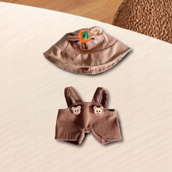 Pluszowy pajacyk e accessori per bambole 17 cm con cappello e pantaloni