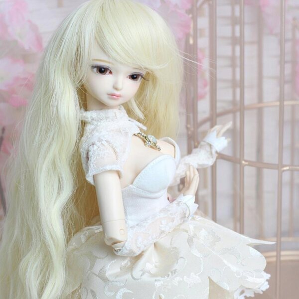 8-teiliges Set beige Spitzenkleidung für 1/4 BJD-Puppen mit Zubehör