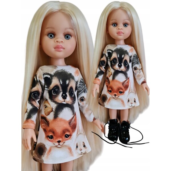 Ein Kleid für eine 32 cm große Paola Reina-Puppe mit einem Waldtiermotiv