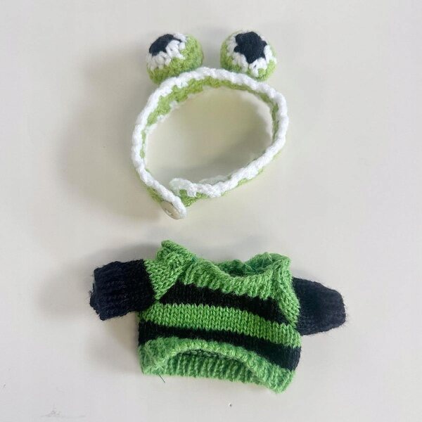 Bekleidungsset für 15–17 cm große Puppen: bunter Pullover und Unisex-Stirnband