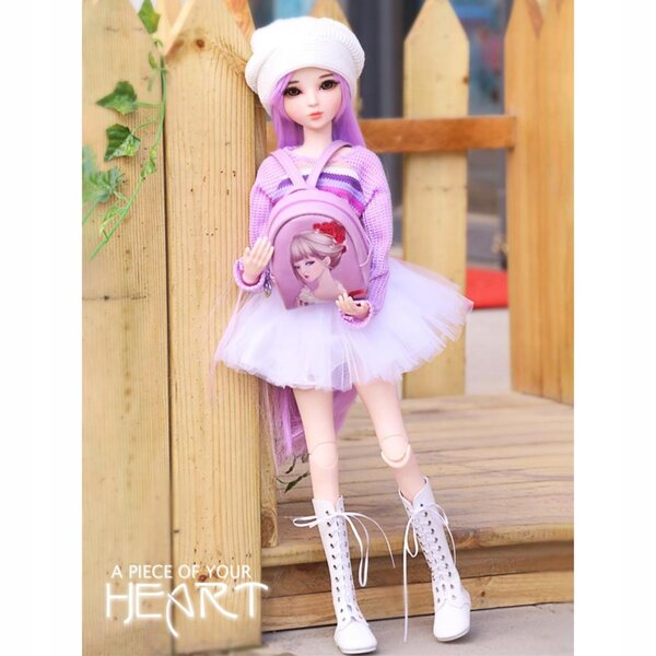 Kleidungsset für 1/3 BJD-Puppen: Pullover, Minirock und Mütze