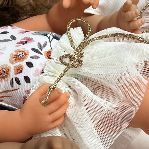 Set Balletto per Bambola Miniland 38 cm con Body Nude e Gonnellina Latte
