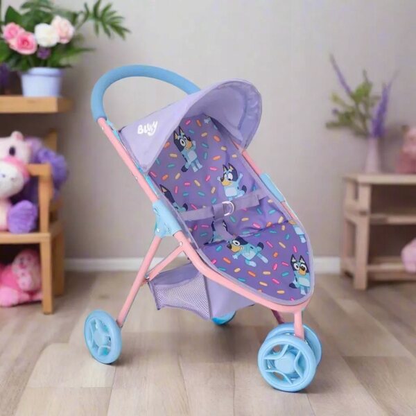 JOIE Bluey Passeggino Triciclo per Bambole con Tettuccio Pieghevole, 3+ Anni