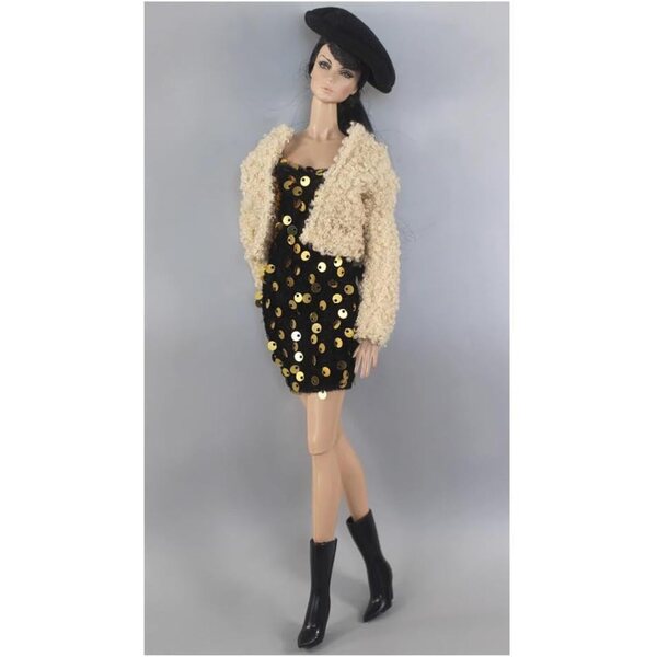 Set 4 vestiti invernali per bambola 29,2 cm con cappotto di peluche e abito paillettes