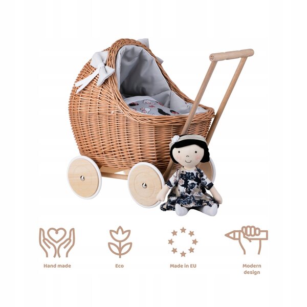 Puppenwagen aus Korbgeflecht mit grauer Polsterung, Kissen und Decke