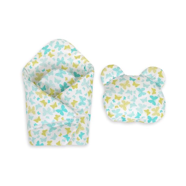 Ein Puppenkegel mit mintfarbenem Teddybärkissen – ein Spielset für Mädchen