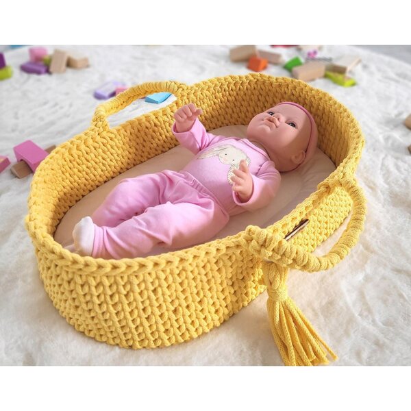 BOHO Moseskorb für Puppen mit Baumwollständer und gelber Holzwiege
