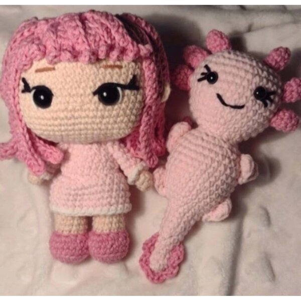 Handgefertigtes rosafarbenes Amigurumi-Puppen- und Axolotl-Set im Funko Pop-Stil, 15 cm