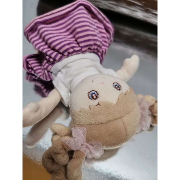 Bukowski Peluche Piccola Rosa Doll 18 cm - Bambola mascotte con un vestito