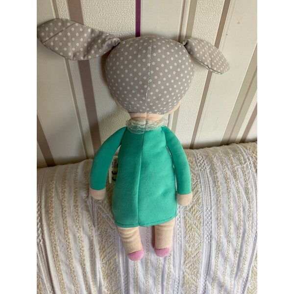 Miniroom Kanindocka Bunny Doll 33 cm con vestito verde in tessuto