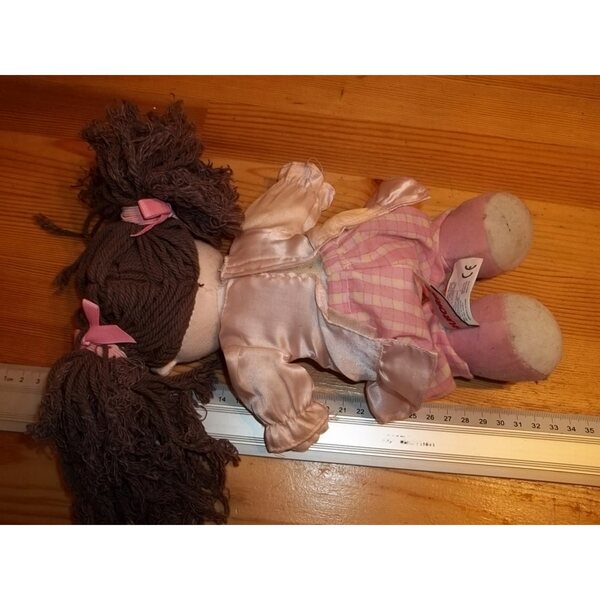 Aurora 25 cm große Stoffpuppe aus weichem Stoff für Kinder ab 3 Jahren