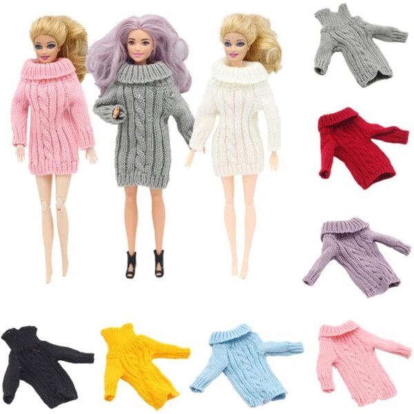 Grauer Pullover für 30 cm große Puppe – weiche und bequeme Kleidung