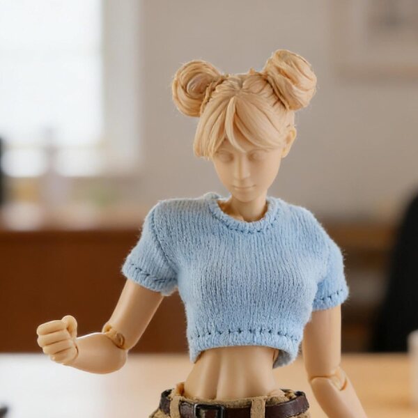 Blaues kurzes T-Shirt für weibliche Actionfigur im Maßstab 1:12 aus widerstandsfähigem Stoff