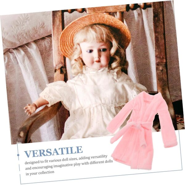 Accappatoio in peluche rosa per bambole 17x15 cm, morbido e lavabile per giochi di ruolo