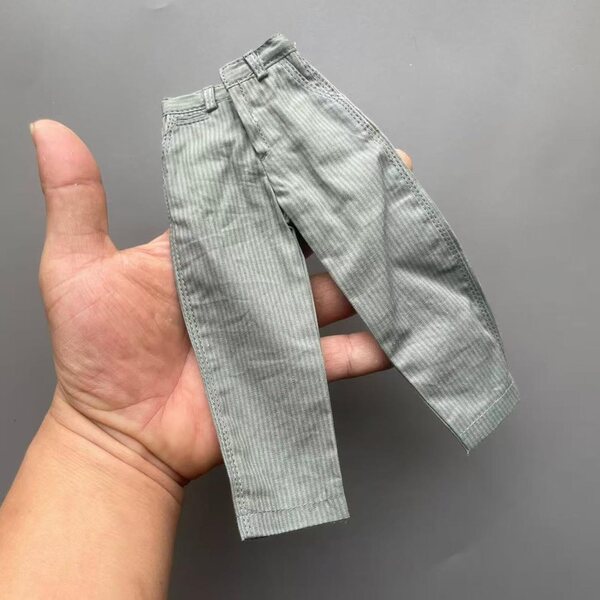 Gestreifte lange Hose für 1/6 12 Zoll Actionfigur – modisch und vielseitig