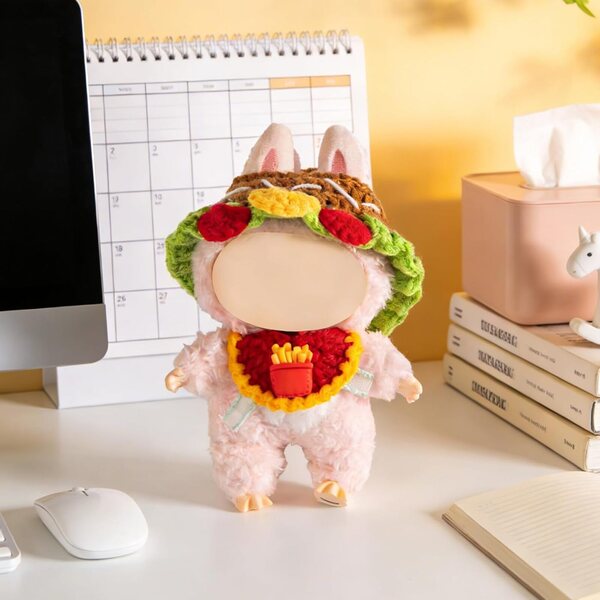 Set 2 pezzi abiti fatti a mano per bambole 17 cm tema hamburger e fragola