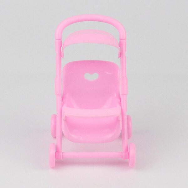 Generischer Zweisitzer-Puppenwagen mit Stuhlset – kreatives Kinderspiel