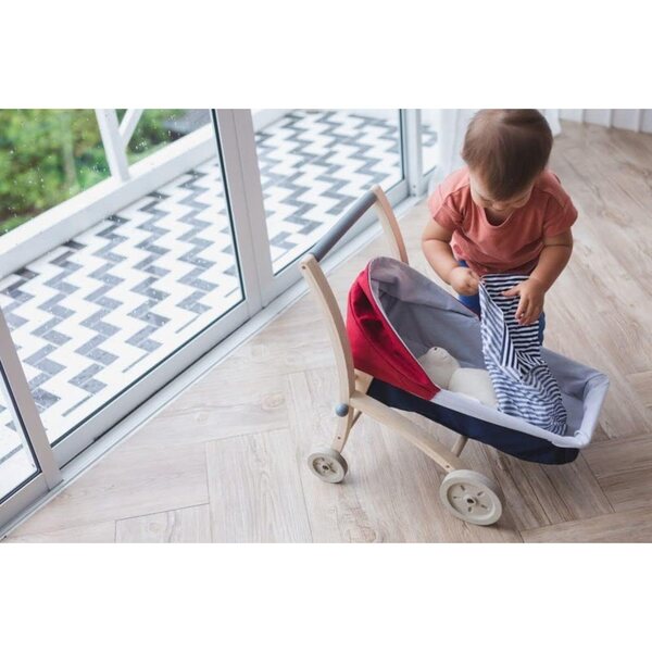 Plan Toys Puppenwagen aus Massivholz mit Stoff – Modell PT3496