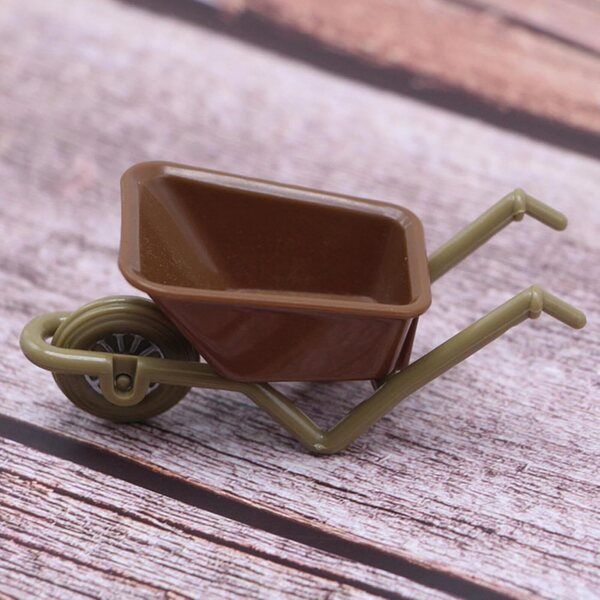 Carriola giocattolo miniatura verde in ABS per decorazioni e gioco creativo