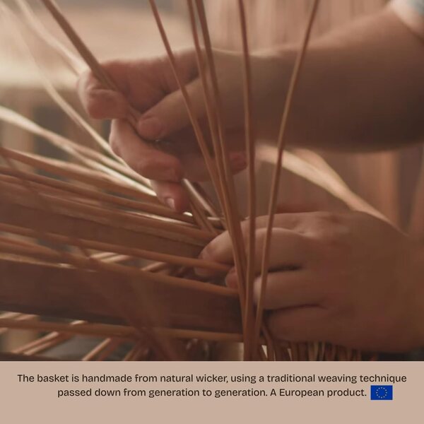 Puppenwagen aus natürlichem Korbgeflecht – langlebiger und handgefertigter Spielzeugwagen für Mädchen