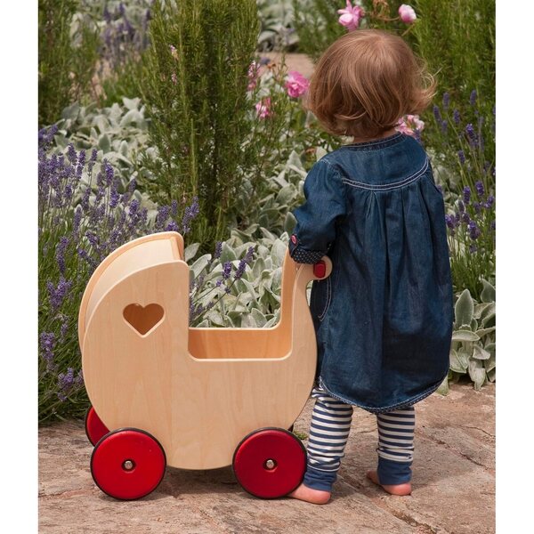 Moover Passeggino in Legno Naturale e Rosso Ciliegia per Bambole, Design Danese