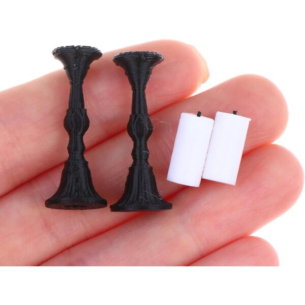 Set 2 portacandele miniatura stile retrò con 2 candele per casa delle bambole 1:12