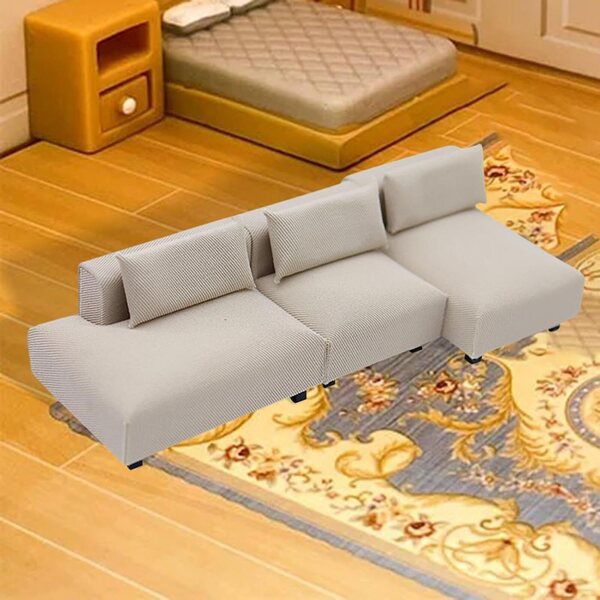 Puppenhaus-Miniatursofa aus realistischem und kompaktem beflocktem Polypropylen