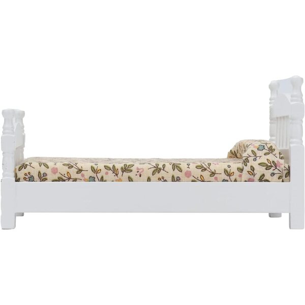 Puppenhaus-Miniaturbett aus Birkenholz 1:12 mit Dekostoffen