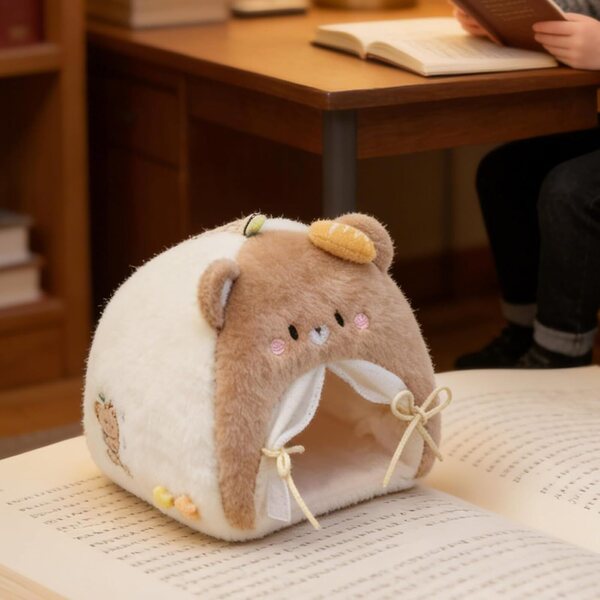 Letto Miniatura Morbido per Bambole con Tenda in Peluche per Gioco e Decorazione