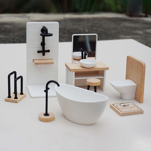 8-teiliges Miniatur-Badehaus-Set aus Holz und Polypropylen für Puppen – realistisch und langlebig