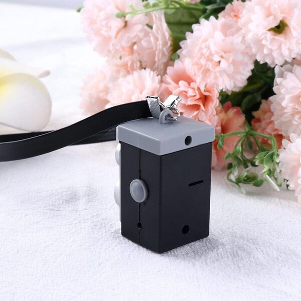 Mini fotocamera vintage in miniatura per casa delle bambole scala 1:12, accessorio retrò