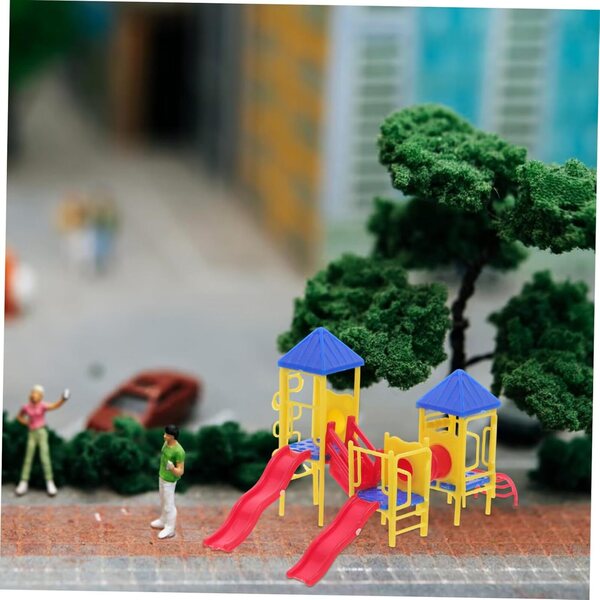 BESPORTBLE Set Miniature Parco Giochi 1:75 in Plastica Sicura e Colorata