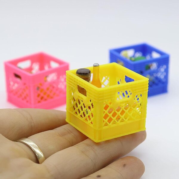 1:12 Miniaturkorb für Puppenhäuser – realistisches und farbenfrohes Accessoire