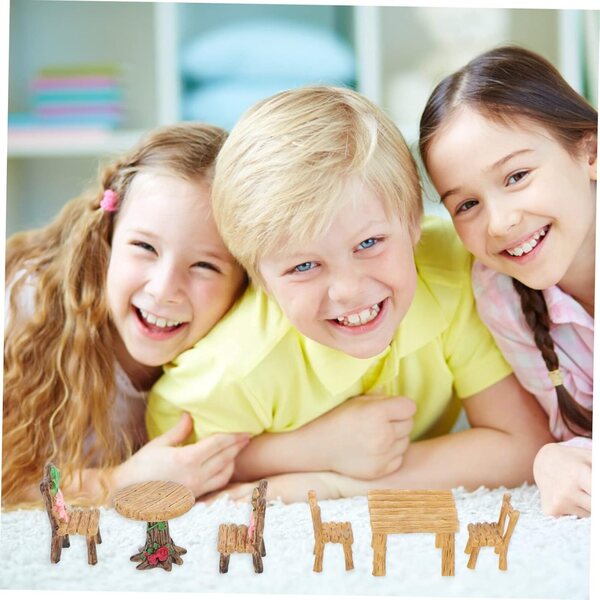 VICASKY Set 4 Mini Mobili in Resina Tavolo e Sedie per Decorazioni Fai Da Te