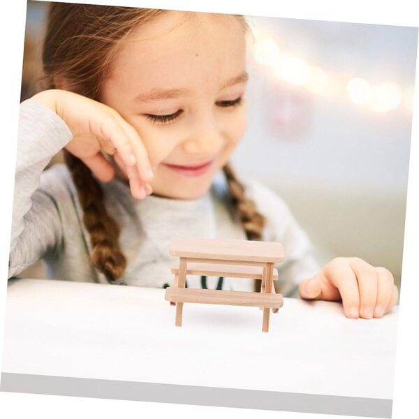 VICASKY Set 2 pezzi mini tavolo e sedia in legno per casa delle bambole, realistico e durevole