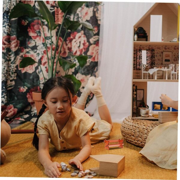 VICASKY Mini-Bücherregal aus Holz für Puppenhaus, realistische Miniaturmöbel