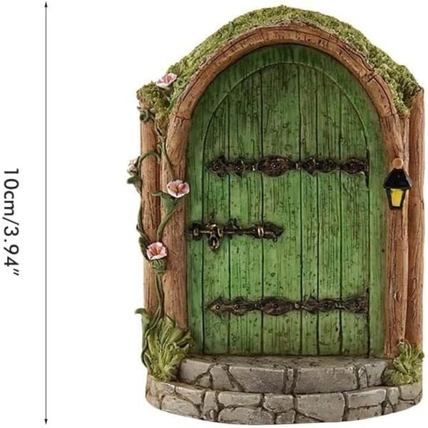 Grüne Miniatur-Feentür aus Holz für den Garten mit wetterfestem Design