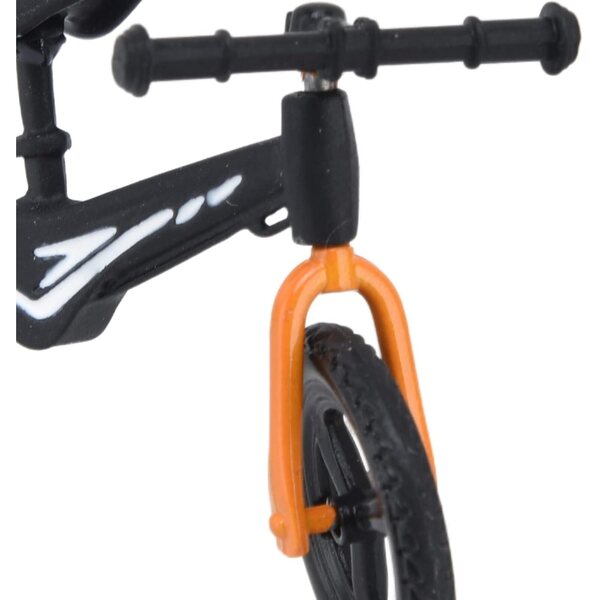 Mini-Fahrrad aus Metall und Holz 1:12 für Puppenhaus – dekoratives Accessoire
