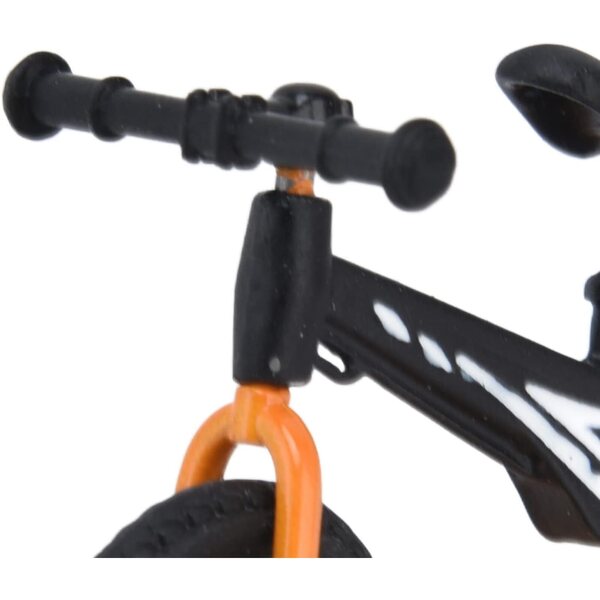 Mini-Fahrrad aus Metall und Holz 1:12 für Puppenhaus – dekoratives Accessoire